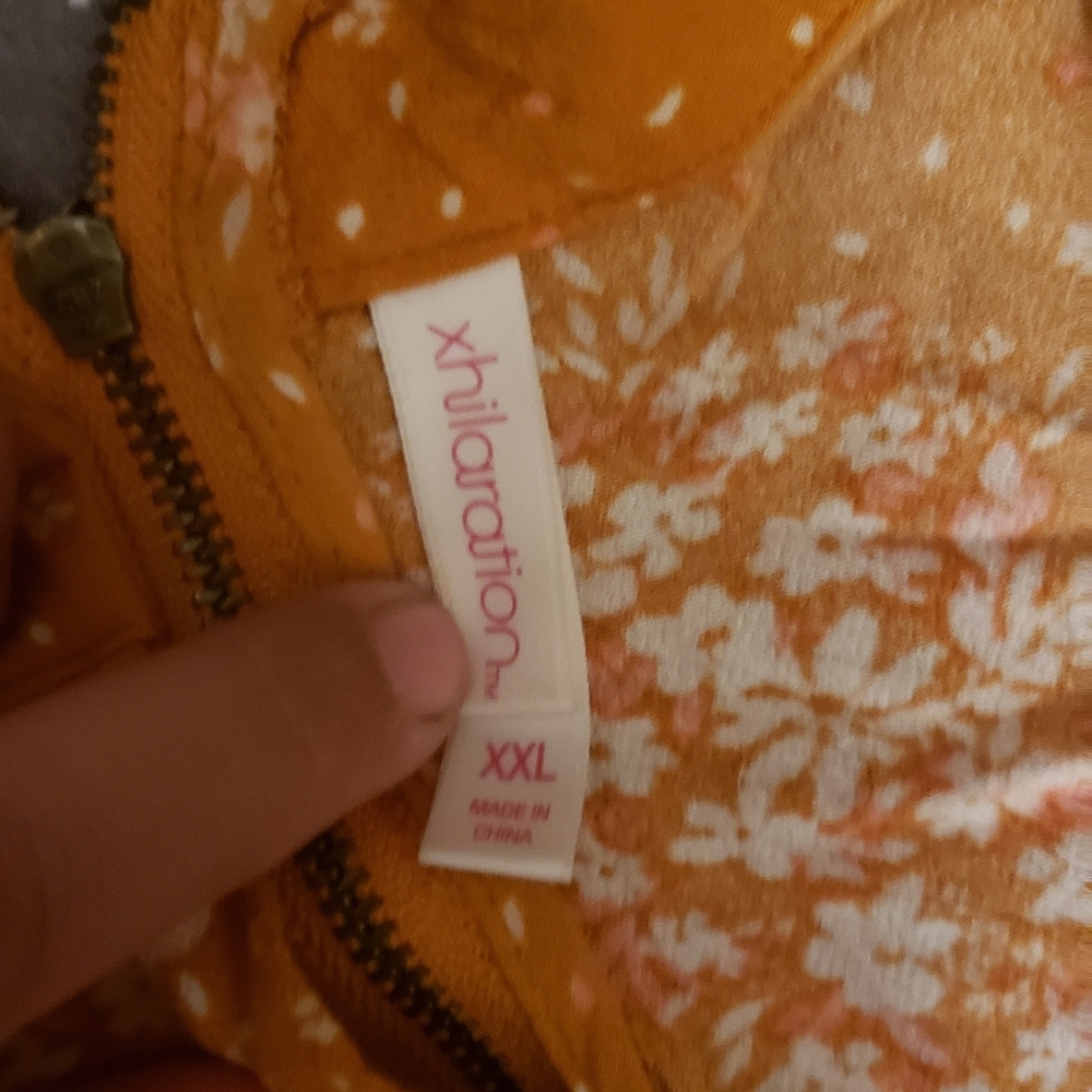 Dress - Picture 3 of 3